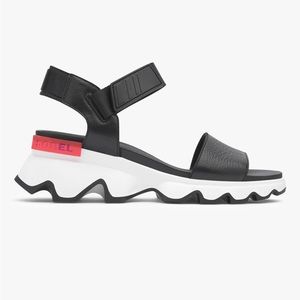 Sorel Kinetic Sandal sz 8.5